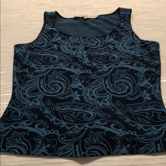 🍎 sleeveless top Paisley type design - Picture 3 of 3